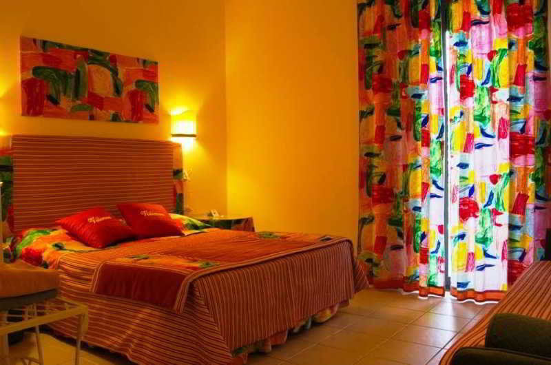 Hotel Villamare Fontane Bianche Exterior photo