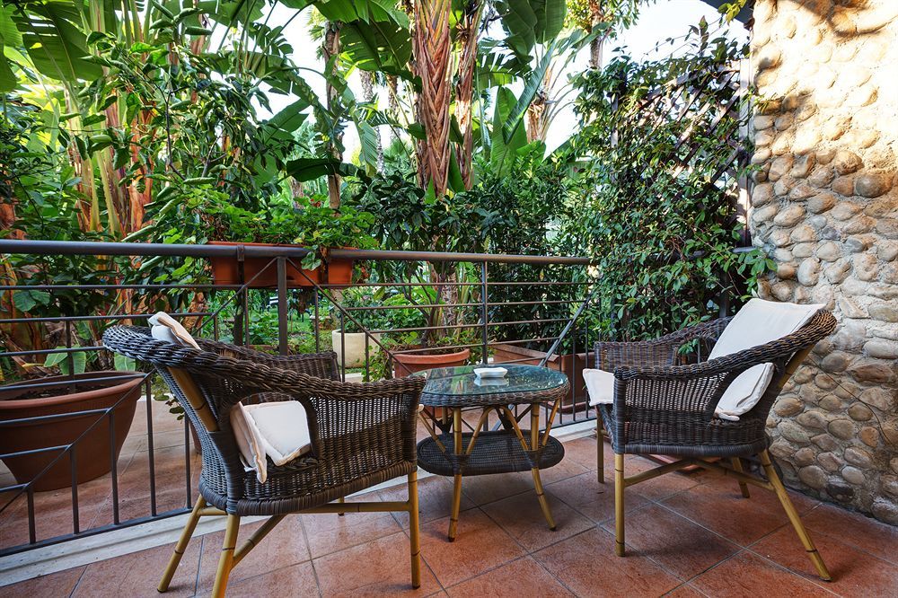 Hotel Villamare Fontane Bianche Exterior photo